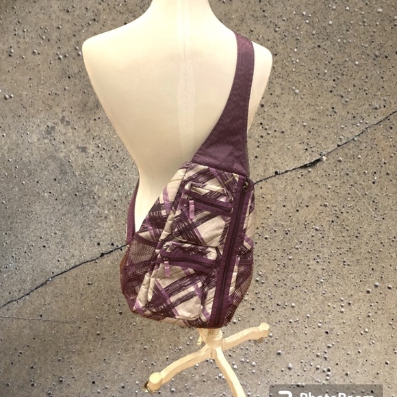 Thirty-One Sling Crossbody Purple & Gray EUC - Picture 4 of 15